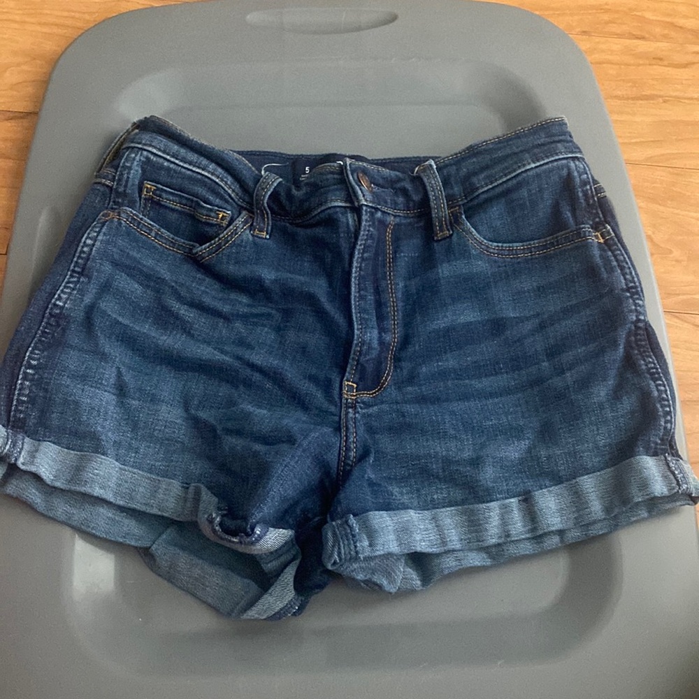 Hollister high waisted jean shorts